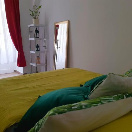 Cozy City Apartment 5 Вена Экстерьер фото